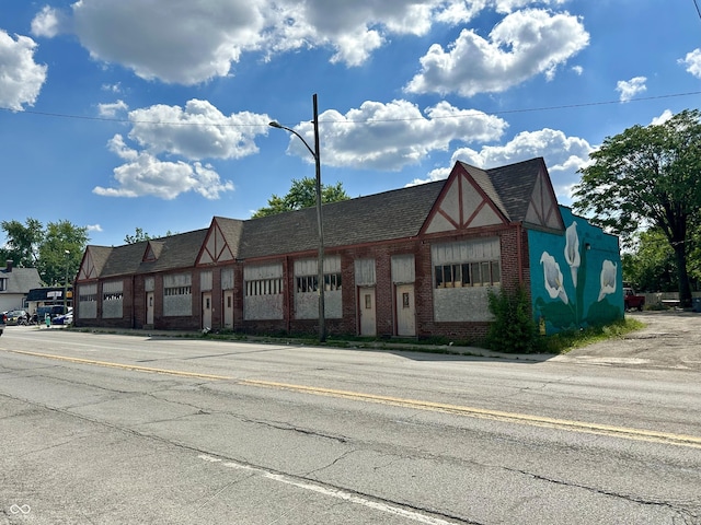 2716 E New York St, Indianapolis, IN 46201 - view of building exterior