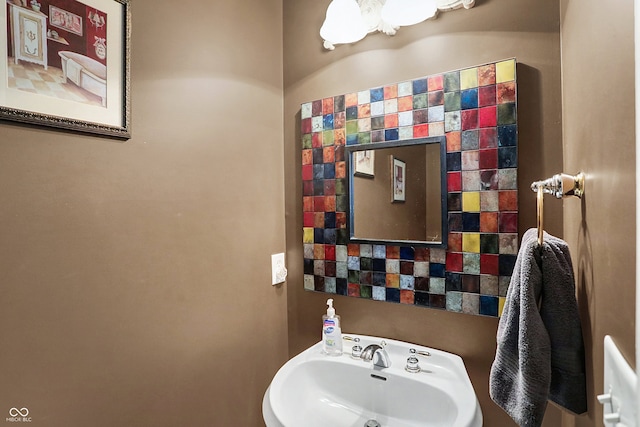 bathroom with sink