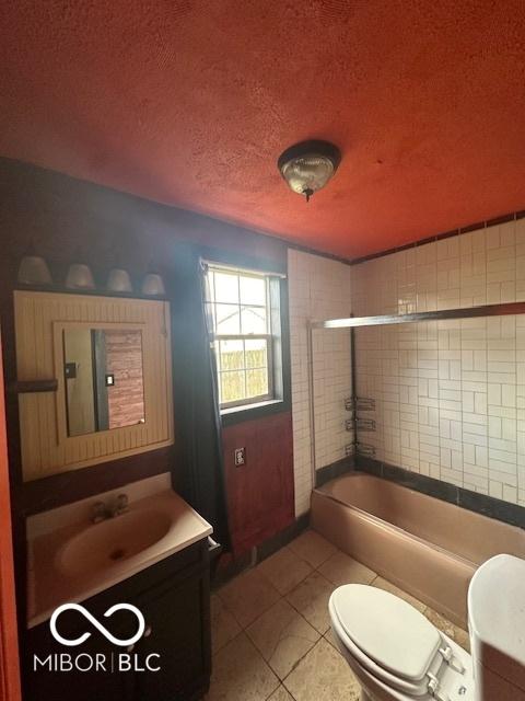 108 N Summit St, Summitville, IN 46070 - photo 7