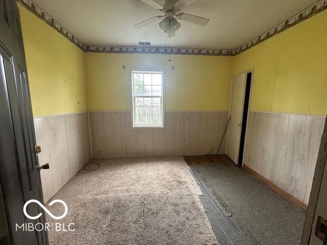 108 N Summit St, Summitville, IN 46070 - photo 4