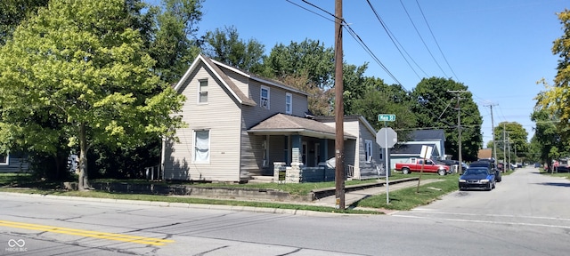 view of front of house