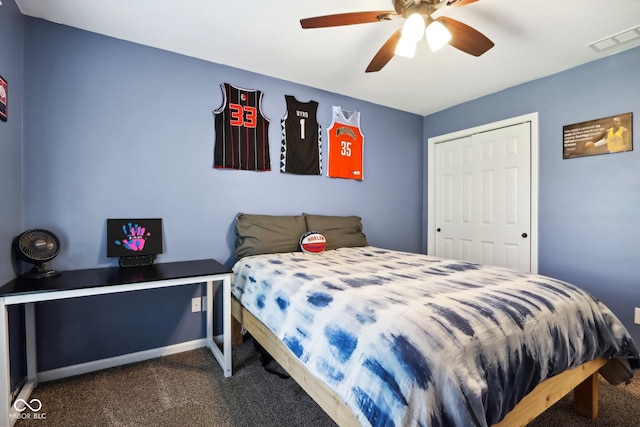 bedroom with carpet flooring, a closet, and ceiling fan