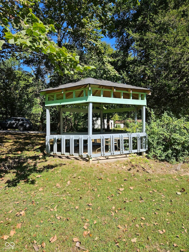 exterior space with a lawn