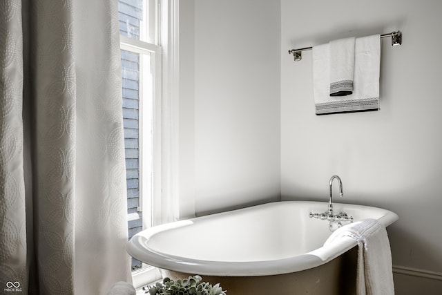1715 Alabama St, Indianapolis, IN 46202 - full bath with a freestanding tub