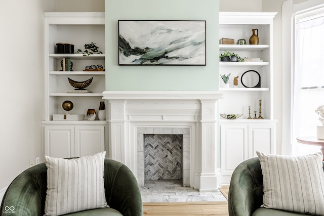 sitting room with light wood-type flooring