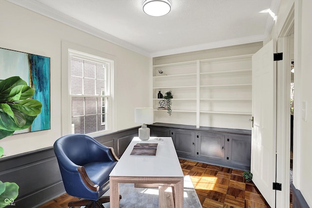 22 W 54th St, Indianapolis, IN 46208 - office area with ornamental molding, built in shelves, and wainscoting