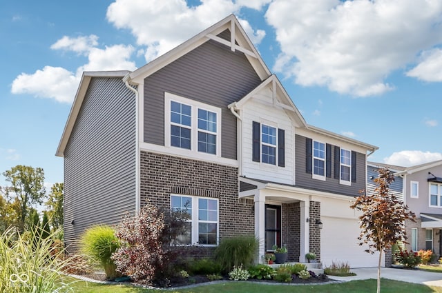 craftsman house featuring a garage