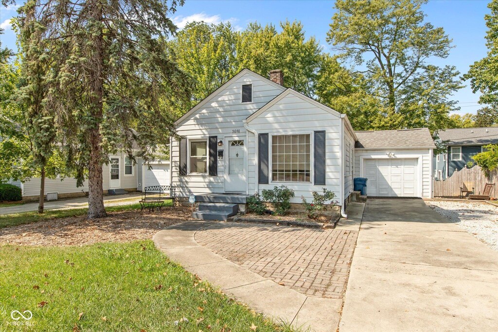 5648 N Keystone Ave, Indianapolis, IN 46220 - photo 1