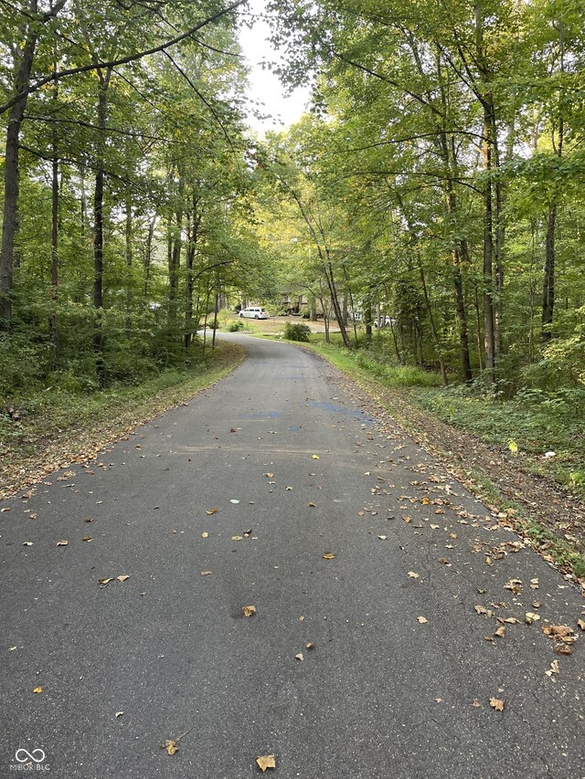 137 White Oak Way N, Vernon, IN 47265