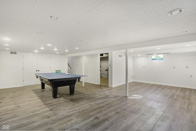 playroom with wood-type flooring, a drop ceiling, and billiards