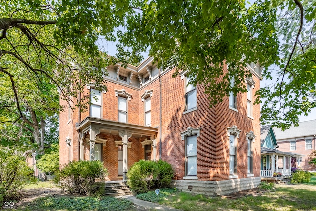 italianate house with covered porch