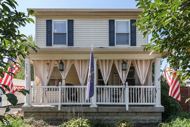 view of front of house featuring a porch