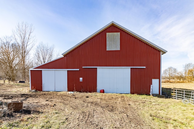 9517 N 550 W, Carthage, IN 46115 - view of pole building with fence