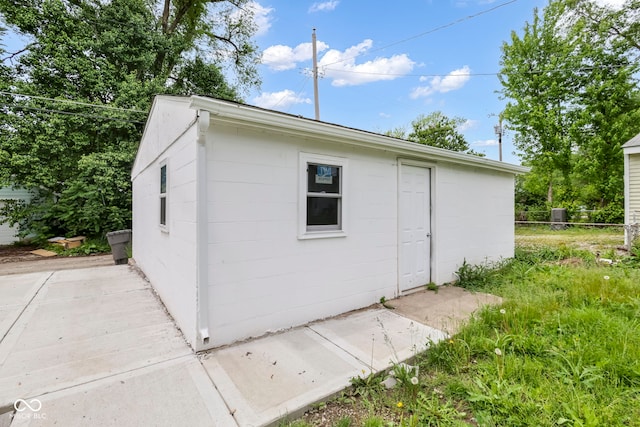 view of side of property