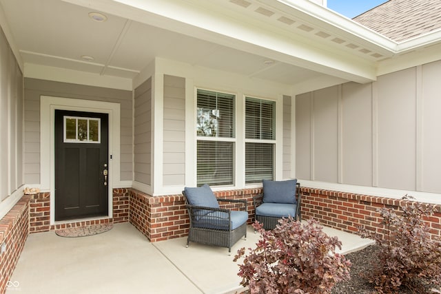 property entrance with a porch