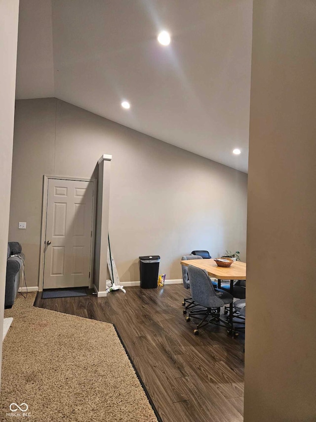office with recessed lighting, dark wood-style flooring, baseboards, and vaulted ceiling