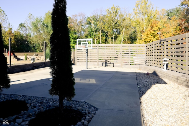 4270 Victoria Ln, Avon, IN 46123 - view of home's community featuring a fenced backyard and a patio area