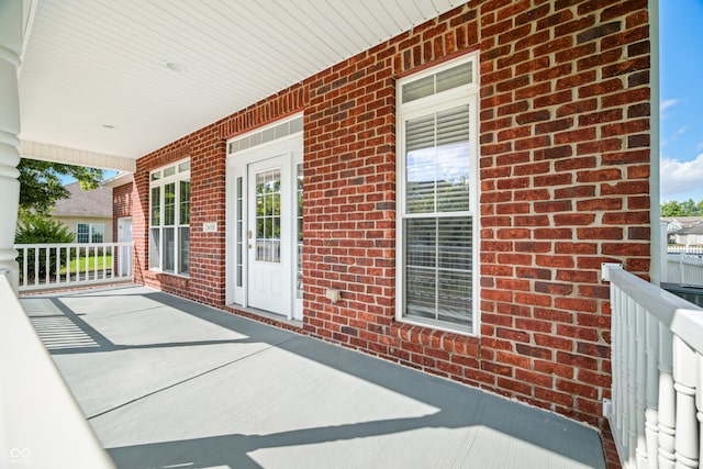 view of patio / terrace with covered porch