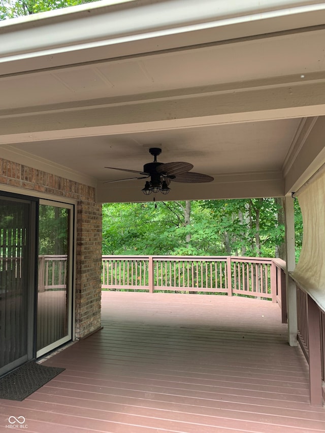 deck with ceiling fan