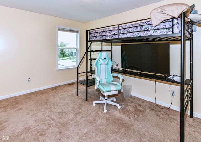 unfurnished bedroom featuring carpet floors