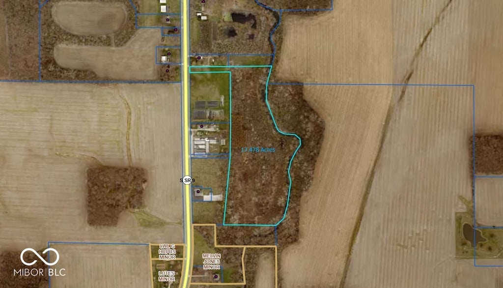 - S Sr 9, Greenfield, IN 46140 - photo 1