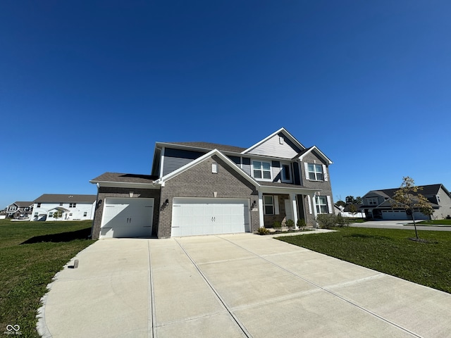 view of front facade featuring a front lawn