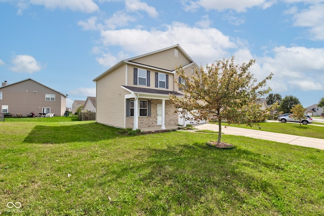 view of front of property featuring a front yard