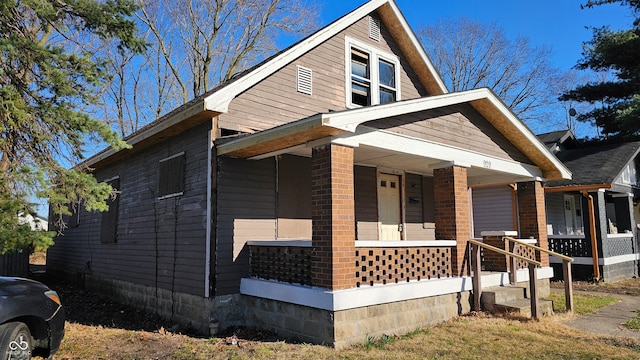 view of front of property with covered porch