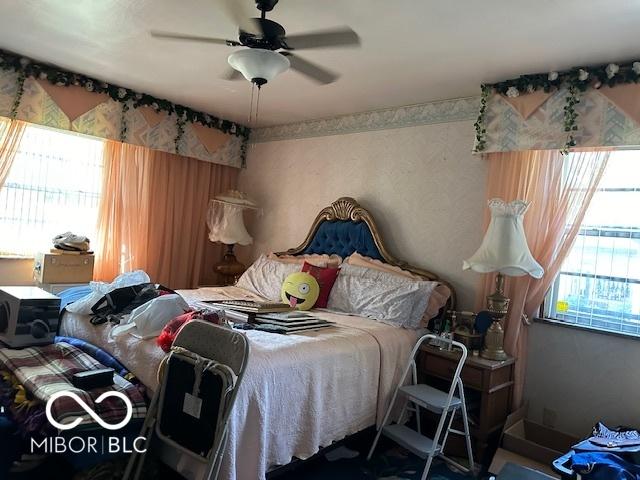 4434 E 46th St, Indianapolis, IN 46226 - bedroom featuring a ceiling fan