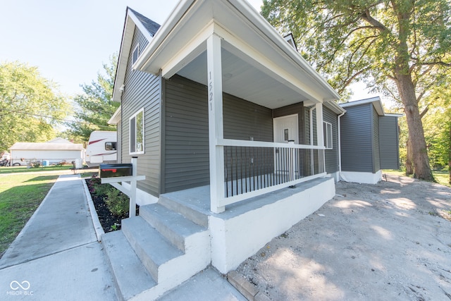 view of front of house with covered porch