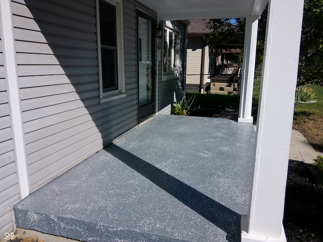 view of patio featuring covered porch