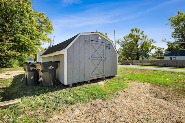 view of outdoor structure