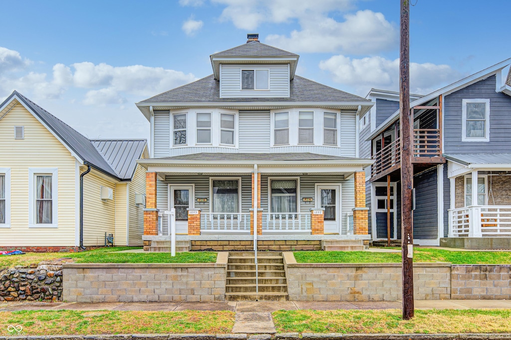 view of front of property featuring a porch