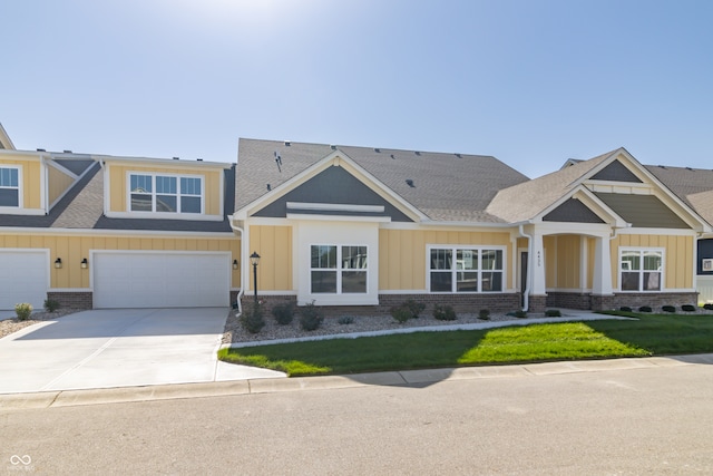 craftsman-style home featuring a garage