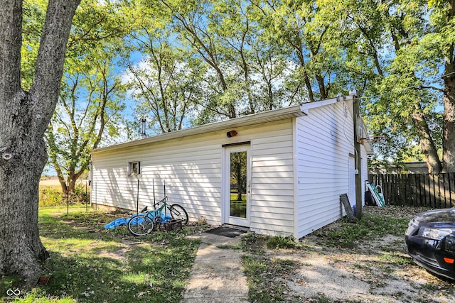 view of outbuilding