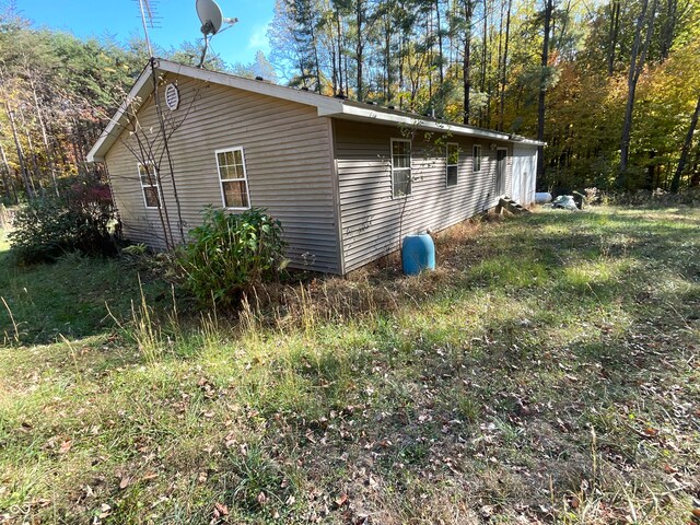 view of home's exterior