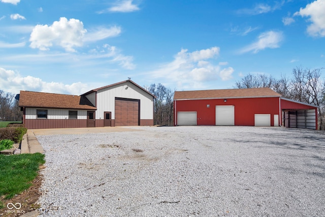 2831 S Hixon Rd S, Montezuma, IN 47862 - view of detached garage