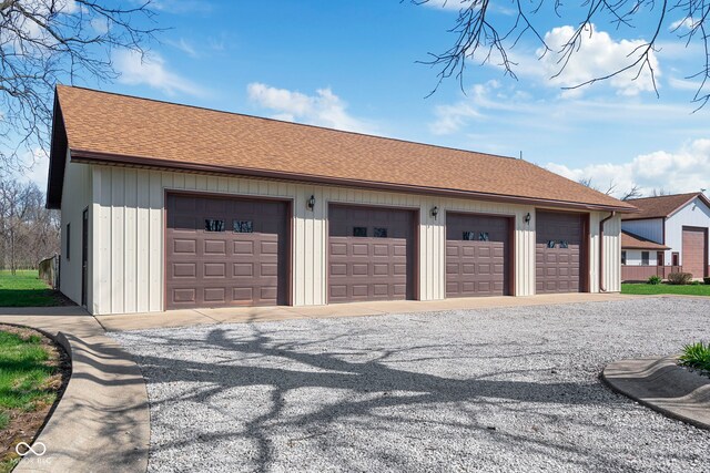 2831 S Hixon Rd S, Montezuma, IN 47862 - view of detached garage