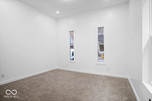 view of carpeted spare room