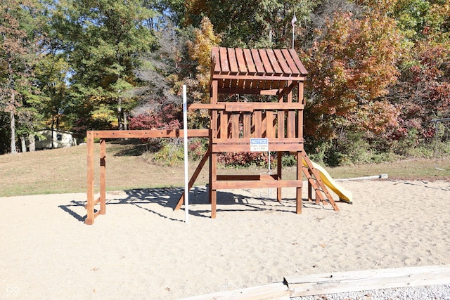 9540 E Brentmoore Rd, Brazil, IN 47834 - communal playground featuring view of scattered trees