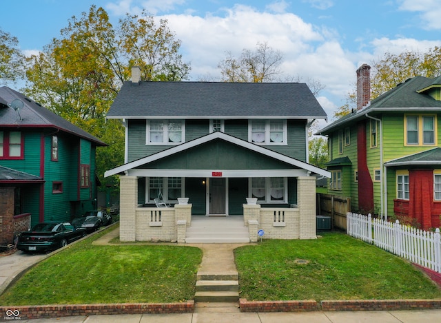 view of front of house featuring a front yard