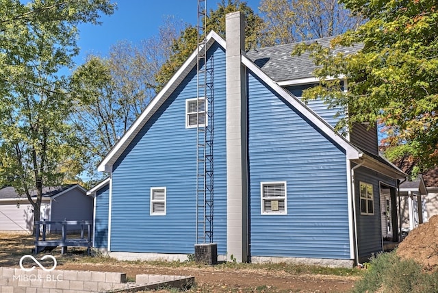 view of property exterior