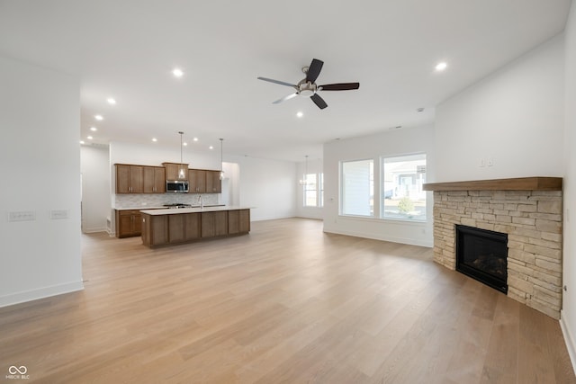 view of unfurnished living room