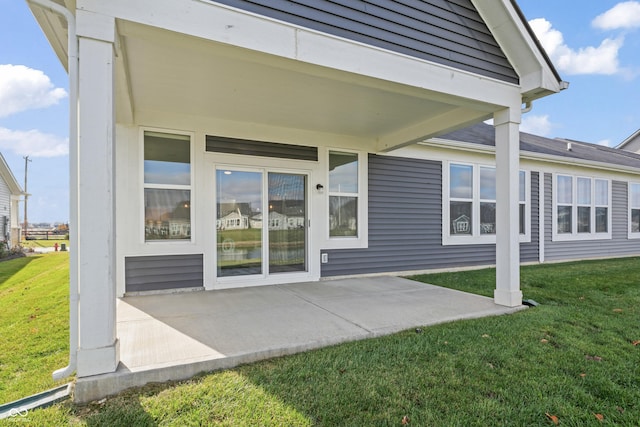 802 Weldon Way, Westfield, IN 46074 - back of property with a lawn and a patio