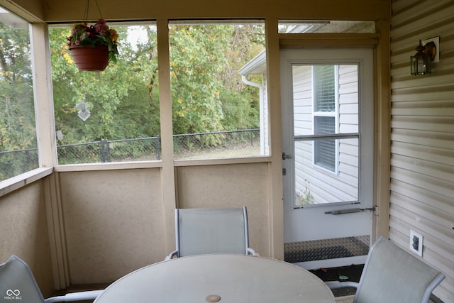 view of sunroom / solarium