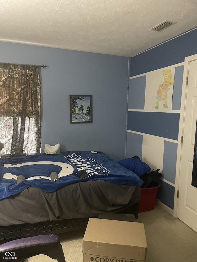 bedroom with carpet flooring