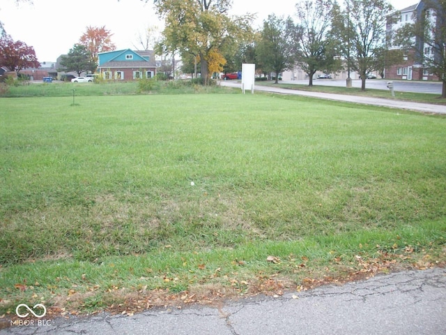 6758 Gentry St, Indianapolis, IN 46250 - photo 1