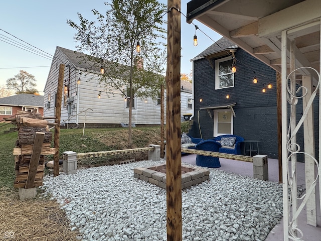 view of yard featuring a patio