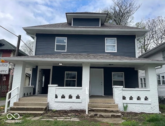 view of front facade featuring a porch