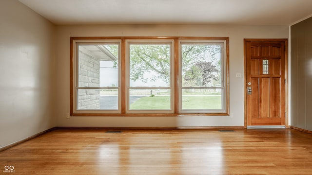 5861 S 100 W, Fountaintown, IN 46130 - entryway with light wood-type flooring and baseboards